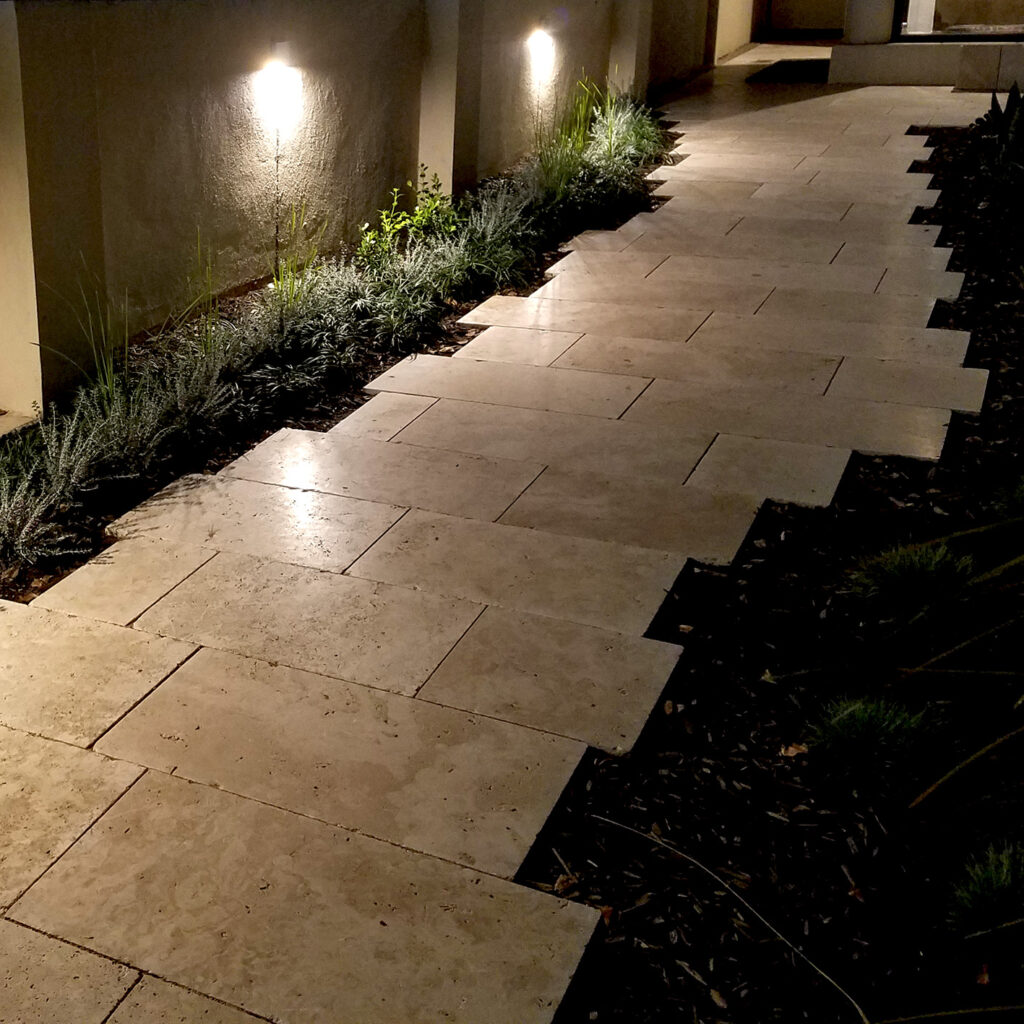 Classic Cream Travertine Pavers | Pavers 600 x 300