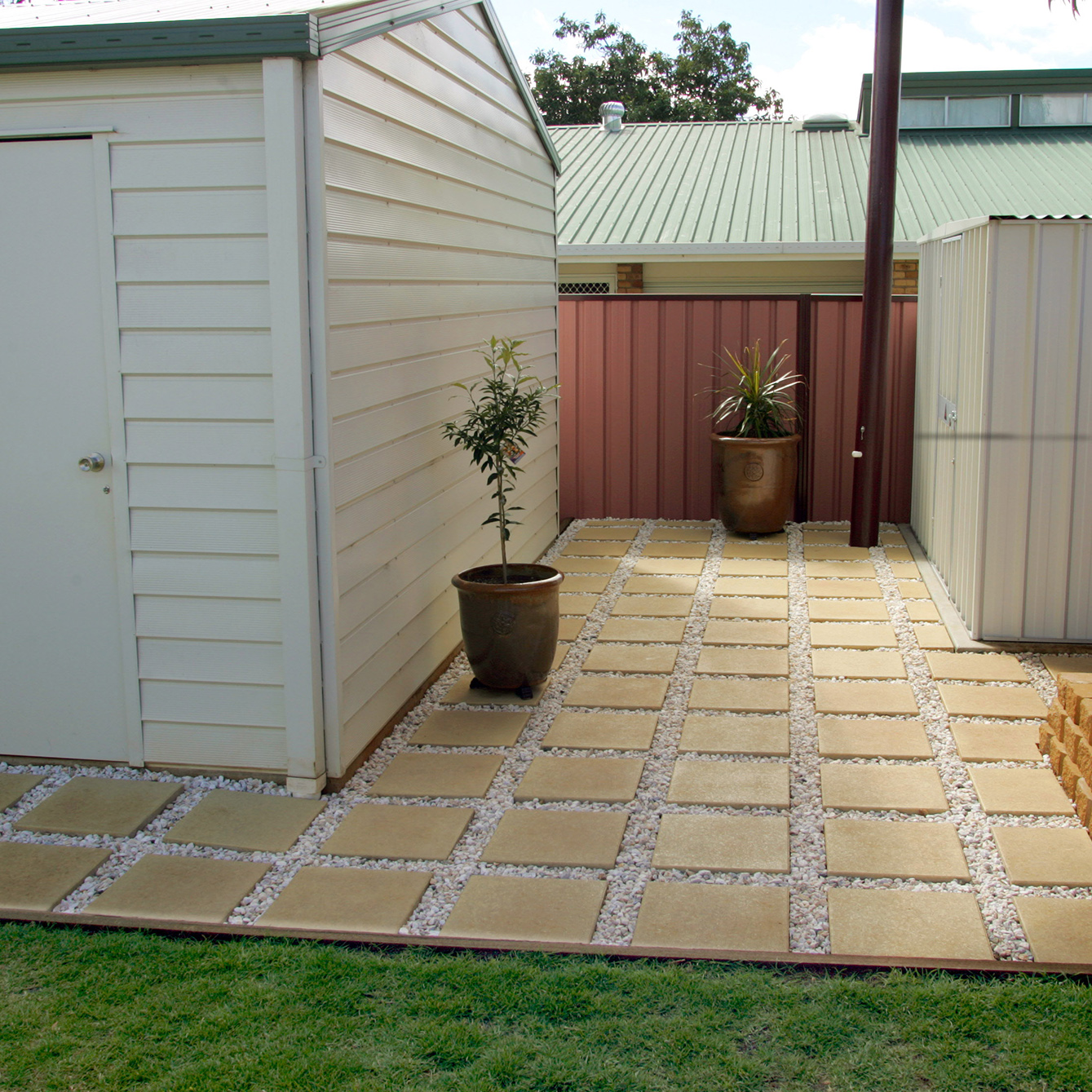 DIY Stepping Stones and Paths Australian Paving Centre