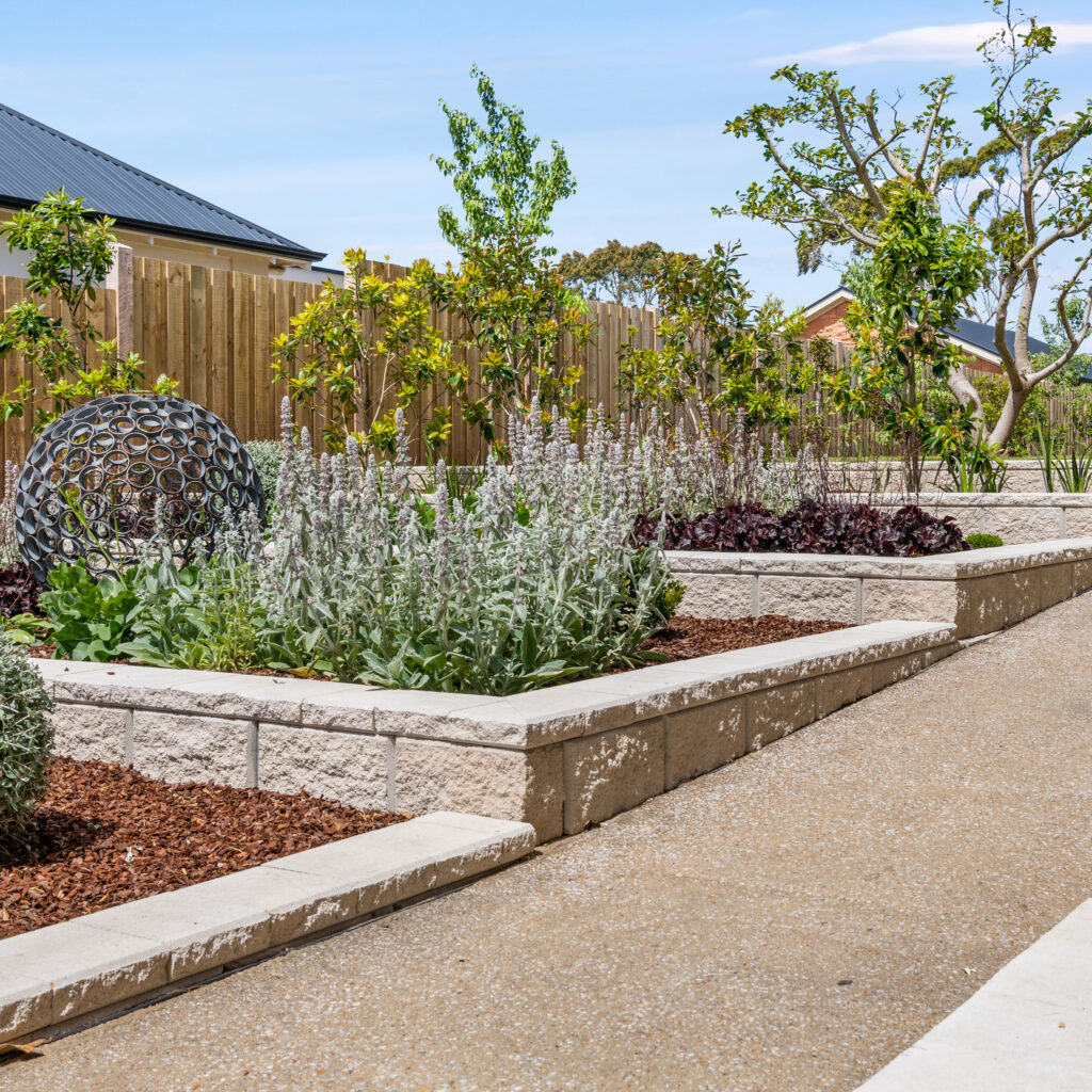 Textured Easy Lock Block garden wall | Opal white 6