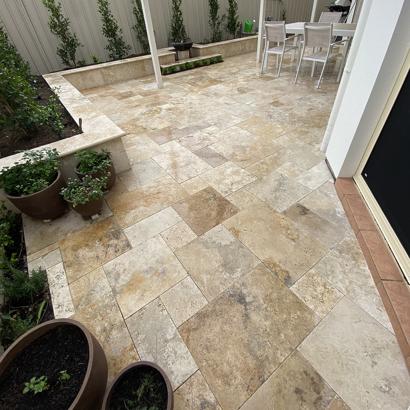 Country Blend Travertine Paving Tiles - French Pattern Travertine