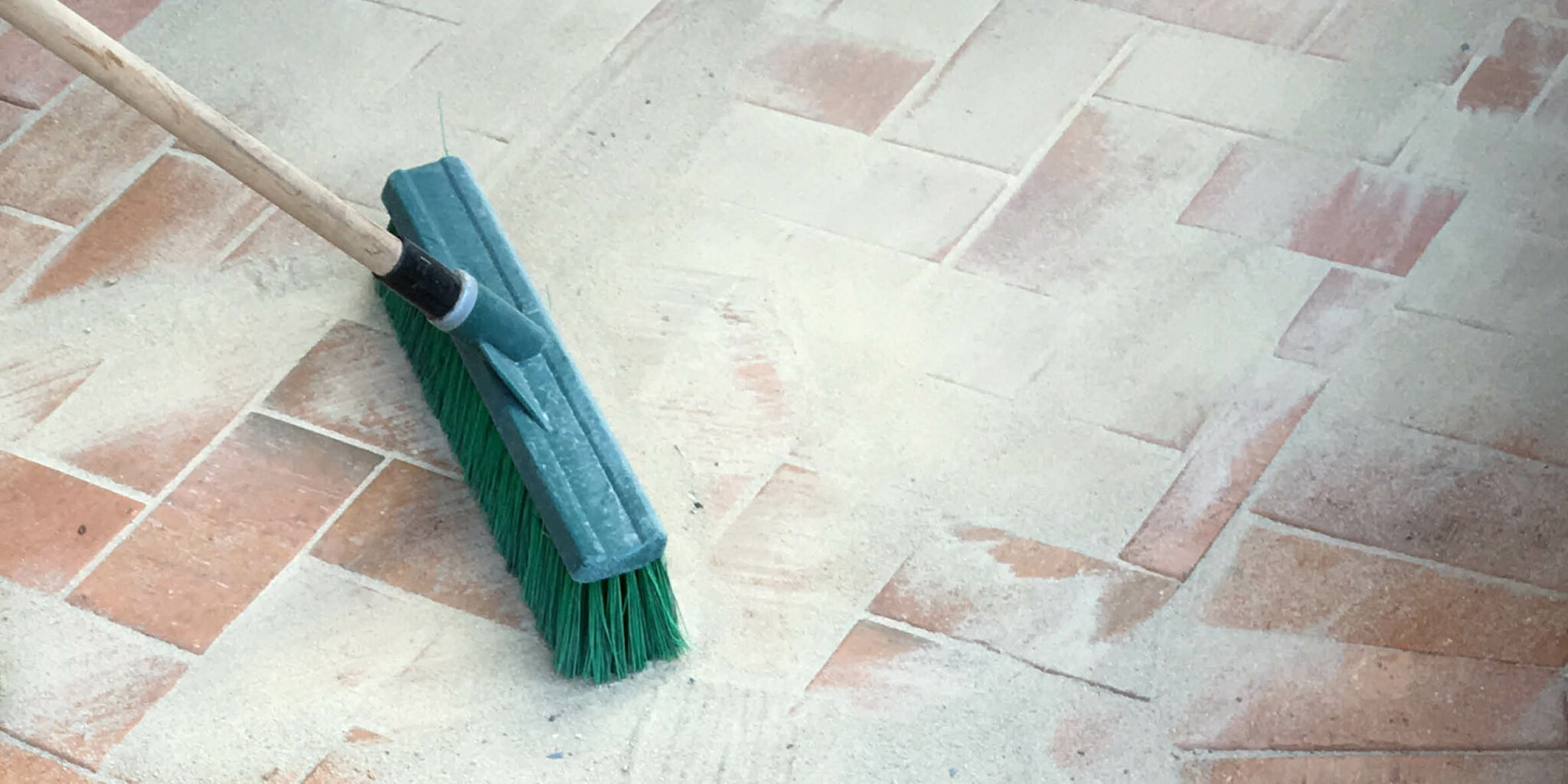 Paving Area Calculator How to Measure Area & Sand Required