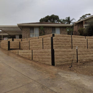 How To Build A Concrete Sleeper Retaining Wall - Australian Paving Centre