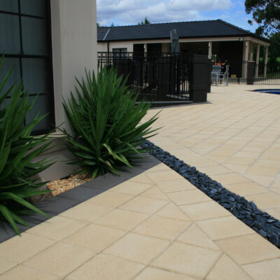 Stradapave Pavers | Budget Pavers | Adelaide Concrete Pavers