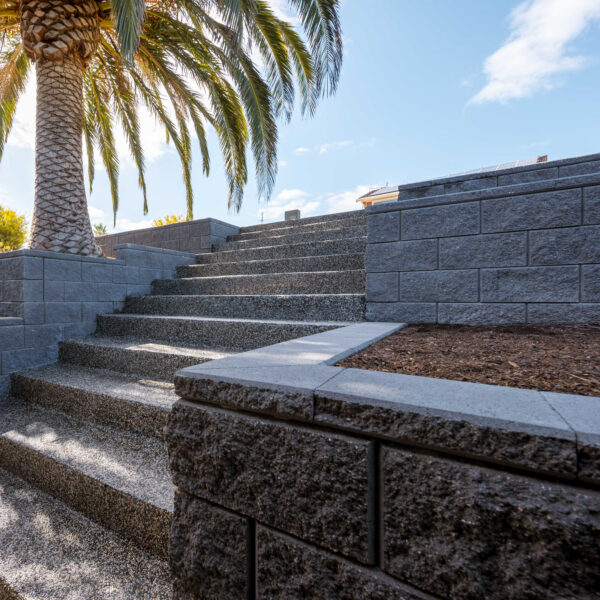 Versawall Retaining Wall | Charcoal | Southern Earth Landscaping7
