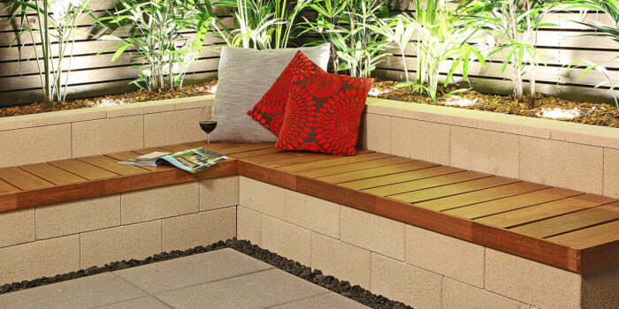 Versastone Garden Wall & Built In Seats - Oatmeal