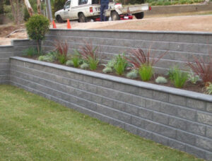 How to choose my retaining walL - Australian Paving Centre