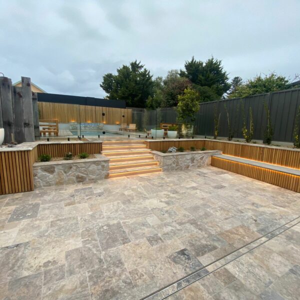 Stoneer Wall Cladding Silver Travertine French Pattern | Adel Pool Patrol